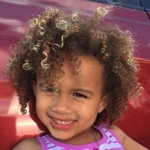 Meet your Posher, Melody